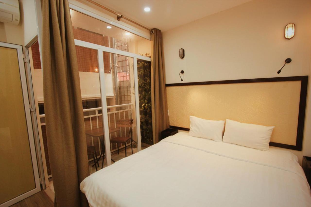 Ellogia Rusta Hotel - Managed By Hostesk Hanoi Exterior photo